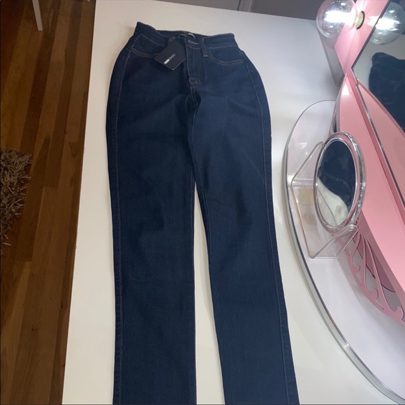 🍑FASHION NOVA CLASSIC KYLIE JENNER JEANS🍑 - Picture 2 of 3